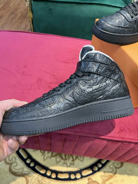 Picture of Louis Vuitton Shoes _SKUSZ38-44051313343
